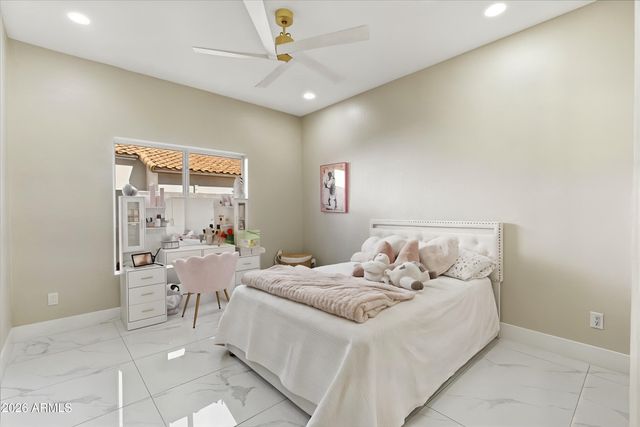 1732 W COMMERCE Avenue, Gilbert, AZ 85233