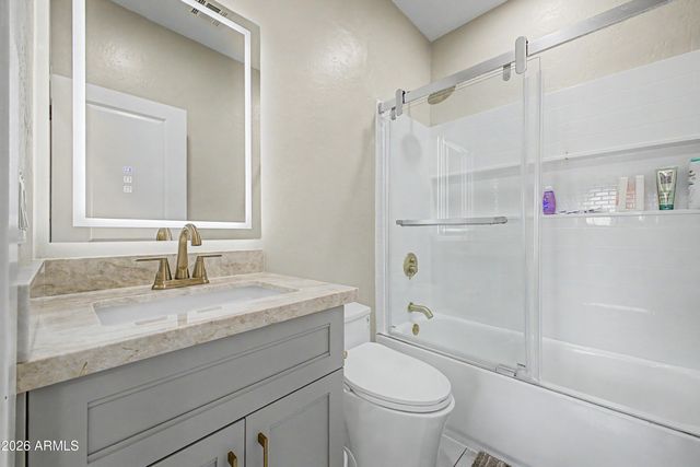 1732 W COMMERCE Avenue, Gilbert, AZ 85233