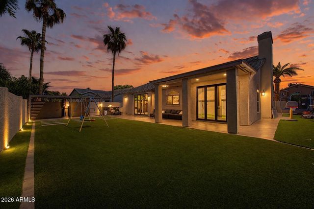 1732 W COMMERCE Avenue, Gilbert, AZ 85233