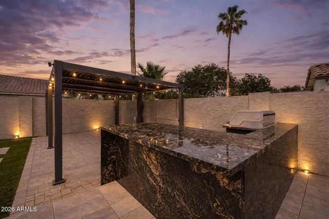 1732 W COMMERCE Avenue, Gilbert, AZ 85233