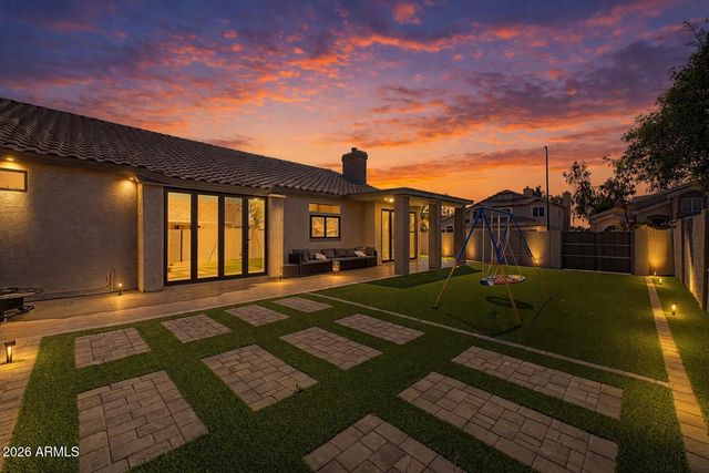 1732 W COMMERCE Avenue, Gilbert, AZ 85233