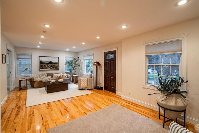 210 S 78th STREET, Milwaukee, WI 53214