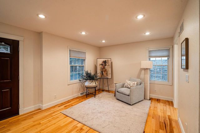 210 S 78th STREET, Milwaukee, WI 53214