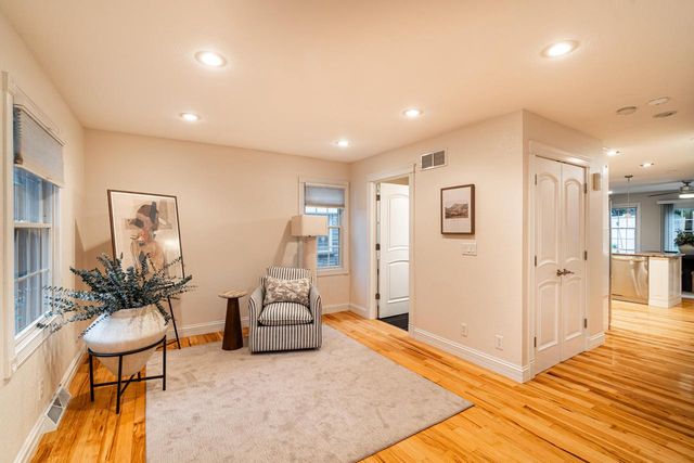 210 S 78th STREET, Milwaukee, WI 53214