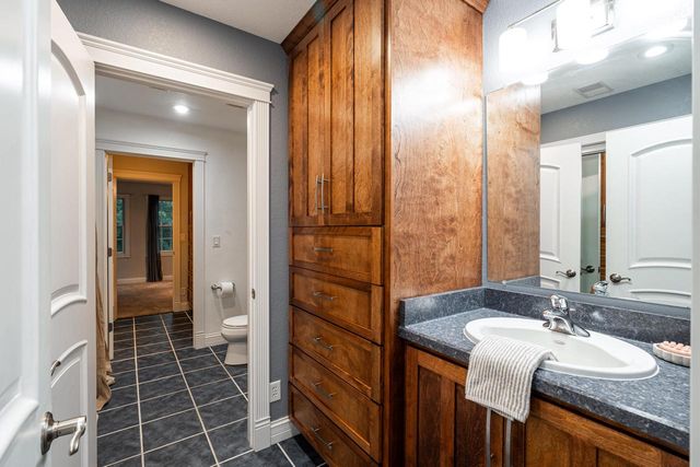 210 S 78th STREET, Milwaukee, WI 53214