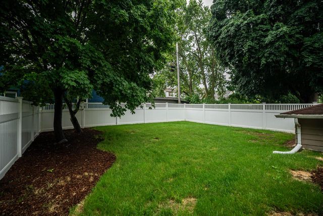 210 S 78th STREET, Milwaukee, WI 53214