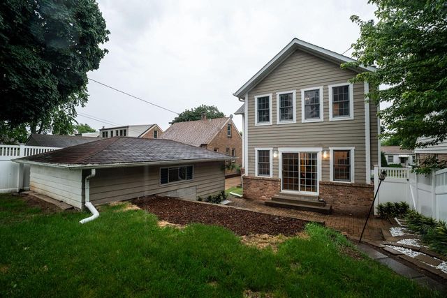 210 S 78th STREET, Milwaukee, WI 53214