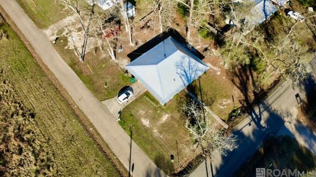 20005 Oakwood Dr, Ponchatoula, LA 70454