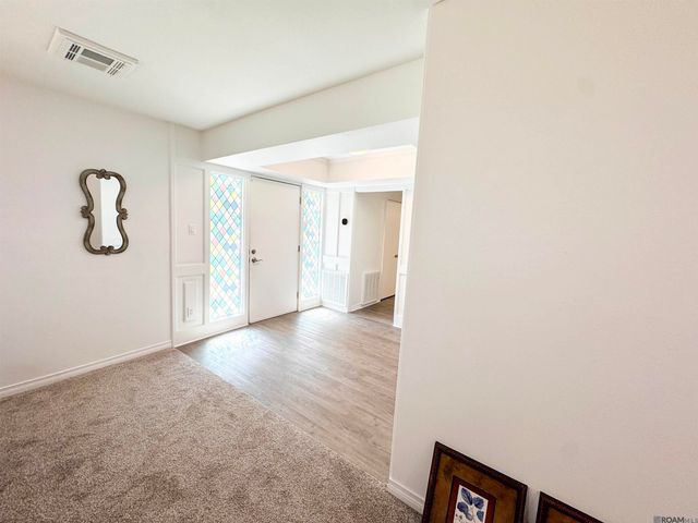 20005 Oakwood Dr, Ponchatoula, LA 70454