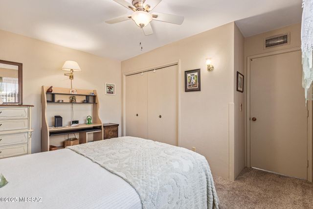 306 N Calle Del Diablo, Green Valley, AZ 85614