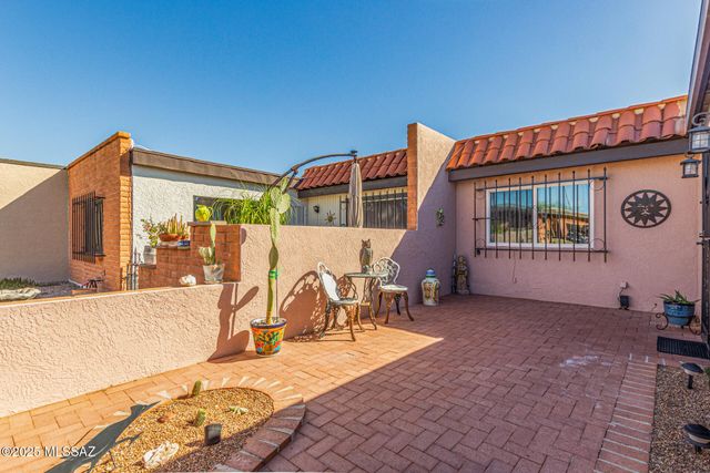 306 N Calle Del Diablo, Green Valley, AZ 85614