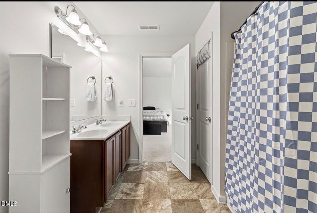 161 Emilies Crossing Way, Lillington, NC 27546