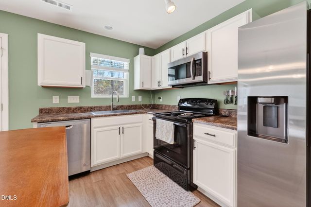 161 Emilies Crossing Way, Lillington, NC 27546