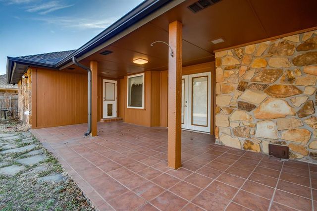 2304 N Brookdale Avenue, Edmond, OK 73034