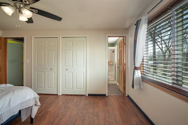 9137 Rucker Road, Grosse Ile, MI 48138