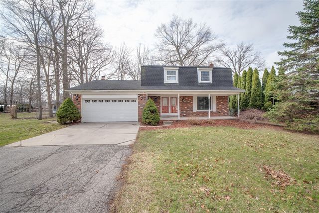 9137 Rucker Road, Grosse Ile, MI 48138