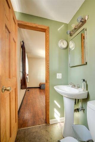 9137 Rucker Road, Grosse Ile, MI 48138