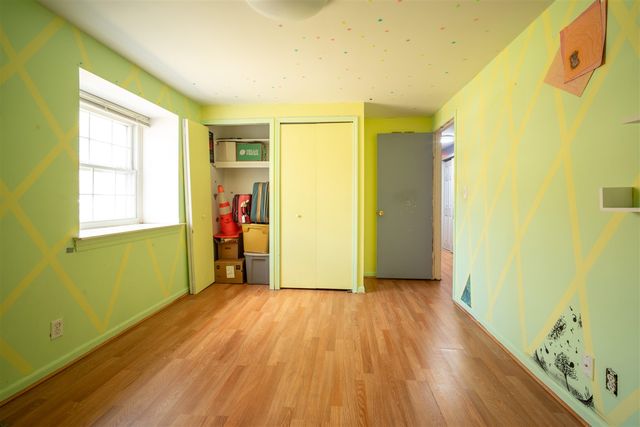 9137 Rucker Road, Grosse Ile, MI 48138