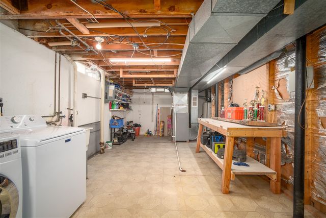 9137 Rucker Road, Grosse Ile, MI 48138