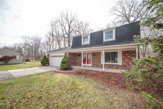 9137 Rucker Road, Grosse Ile, MI 48138