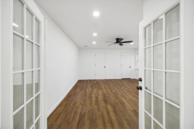 1306 Narcille Street, Baytown, TX 77520