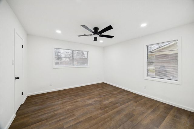 1306 Narcille Street, Baytown, TX 77520