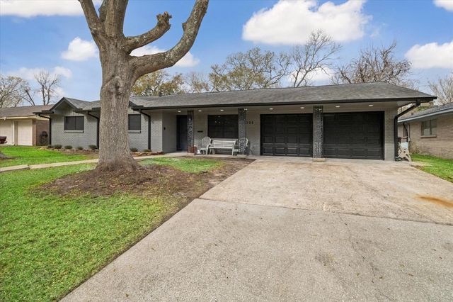 1306 Narcille Street, Baytown, TX 77520