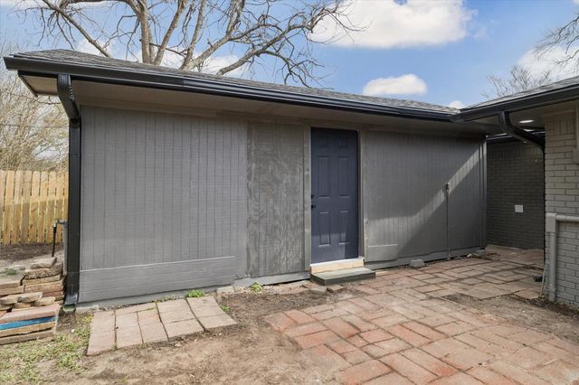 1306 Narcille Street, Baytown, TX 77520