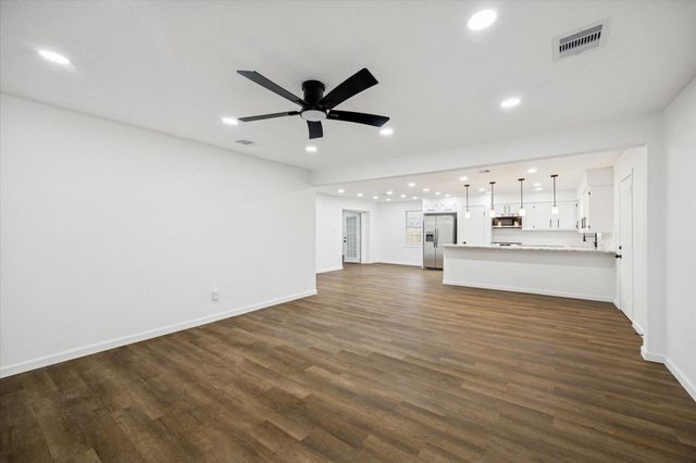 1306 Narcille Street, Baytown, TX 77520