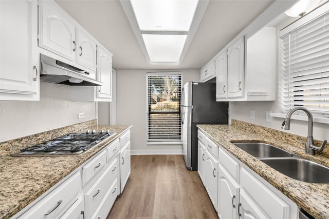 1604 Brighton Drive, Carrollton, TX 75007