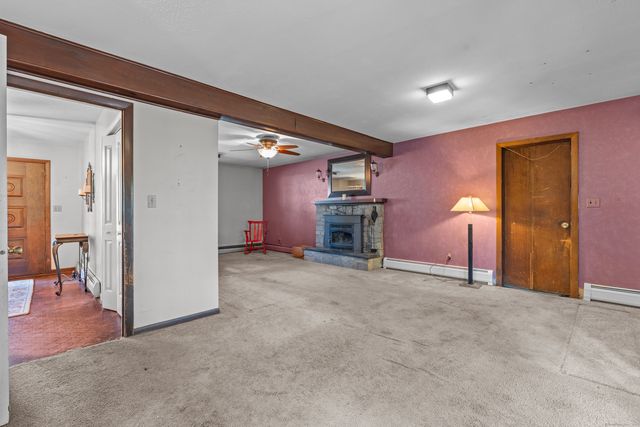 28 Morgan Drive, Wallingford, CT 06492