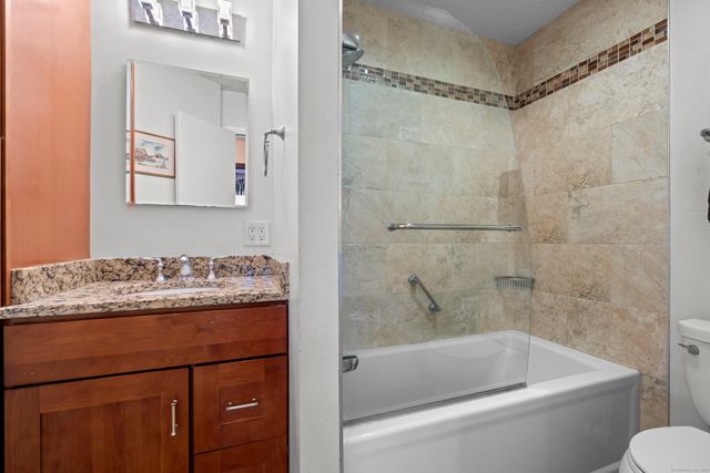 28 Morgan Drive, Wallingford, CT 06492