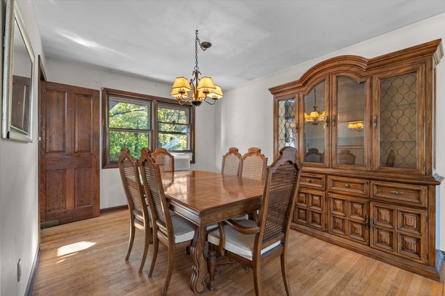 28 Morgan Drive, Wallingford, CT 06492