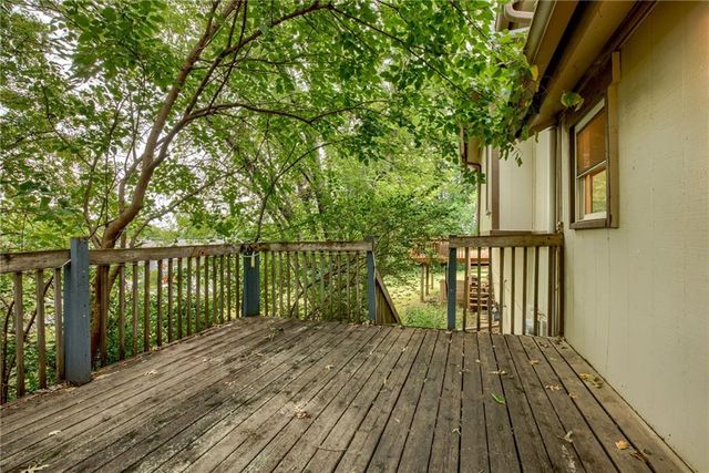 5761 N Anita Avenue, Kansas City, MO 64151