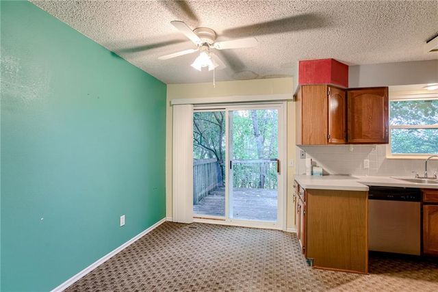 5761 N Anita Avenue, Kansas City, MO 64151