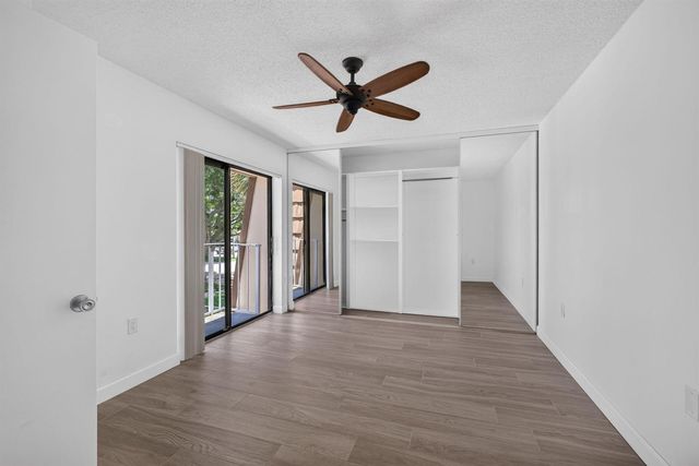 851 Blue Ridge Circle, West Palm Beach, FL 33409