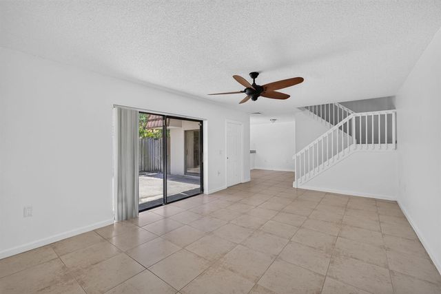 851 Blue Ridge Circle, West Palm Beach, FL 33409