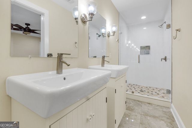 998 Mayson Turner Road NW A, Atlanta, GA 30314