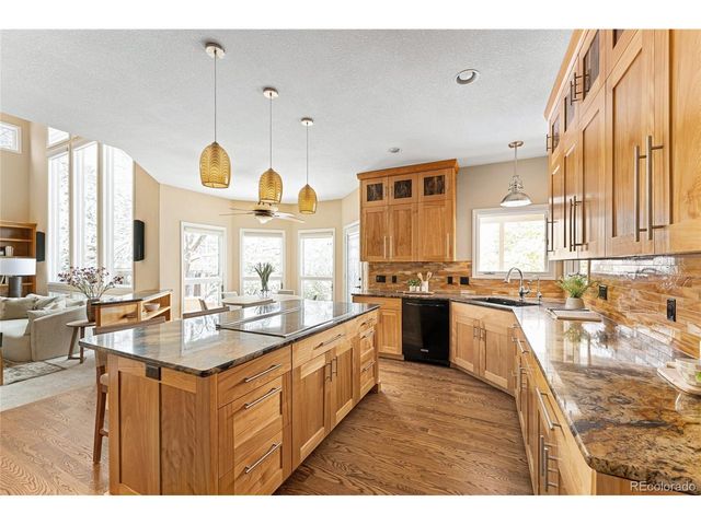 5566 S Lewiston St, Centennial, CO 80015