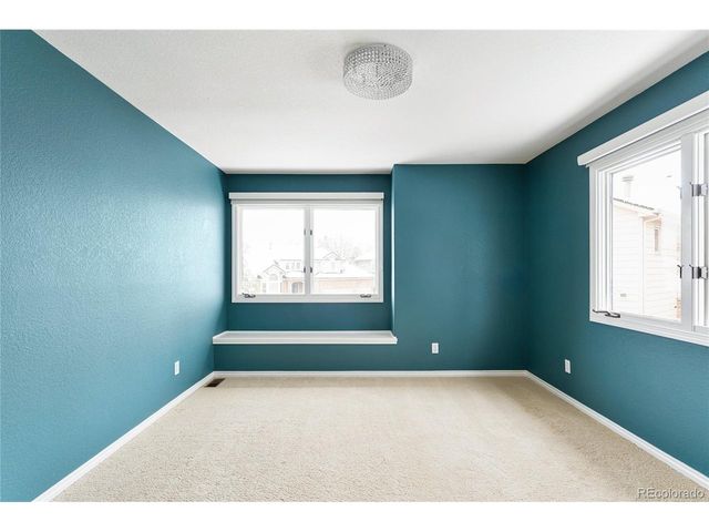 5566 S Lewiston St, Centennial, CO 80015