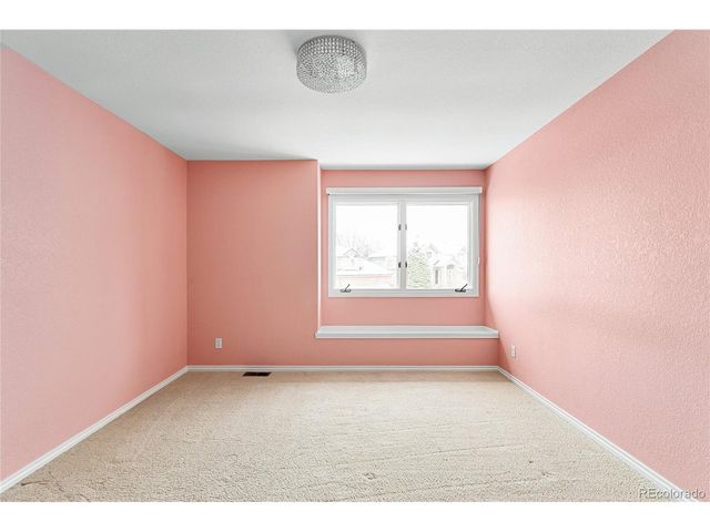 5566 S Lewiston St, Centennial, CO 80015