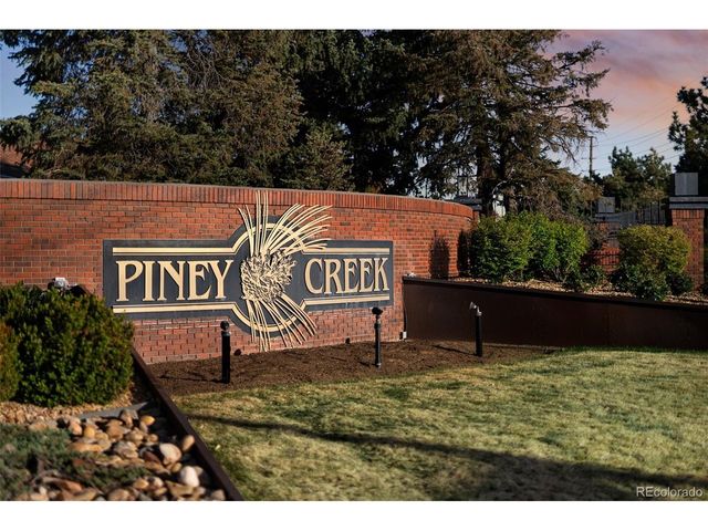5566 S Lewiston St, Centennial, CO 80015