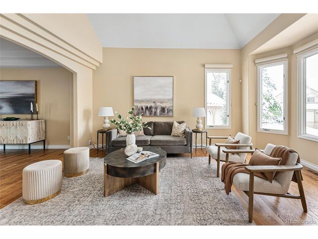 5566 S Lewiston St, Centennial, CO 80015
