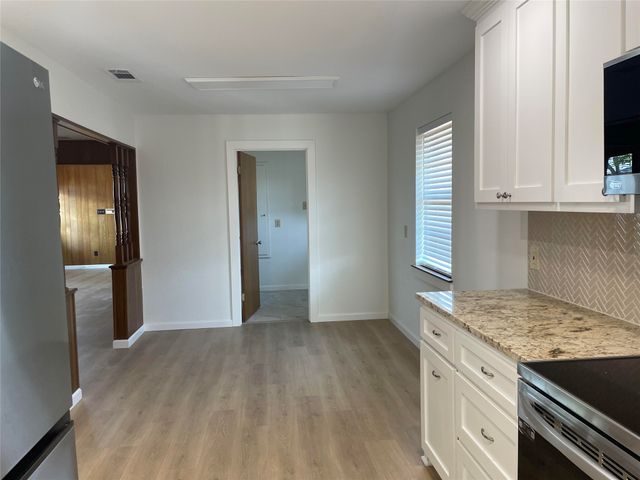 1540 Brumlow Avenue, Southlake, TX 76092