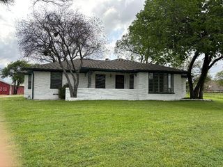 1540 Brumlow Avenue, Southlake, TX 76092
