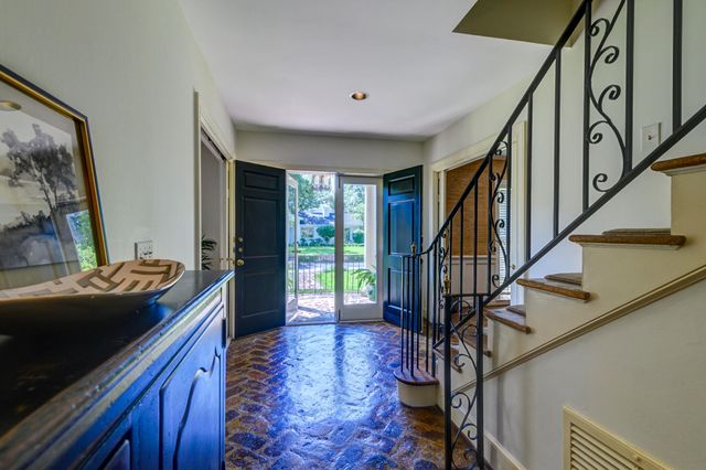 261 Confederate Circle, Charleston, SC 29407