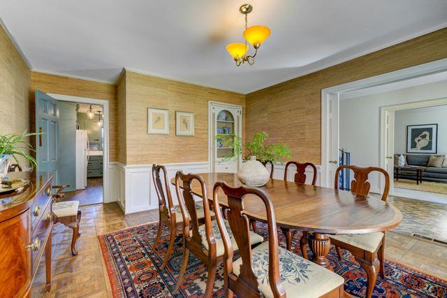 261 Confederate Circle, Charleston, SC 29407