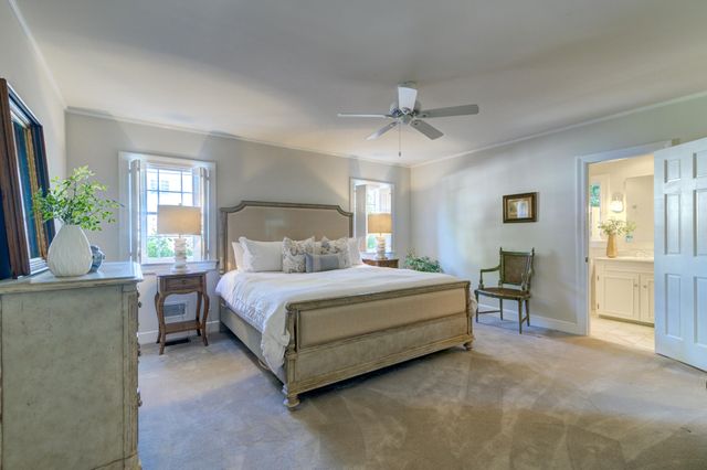 261 Confederate Circle, Charleston, SC 29407
