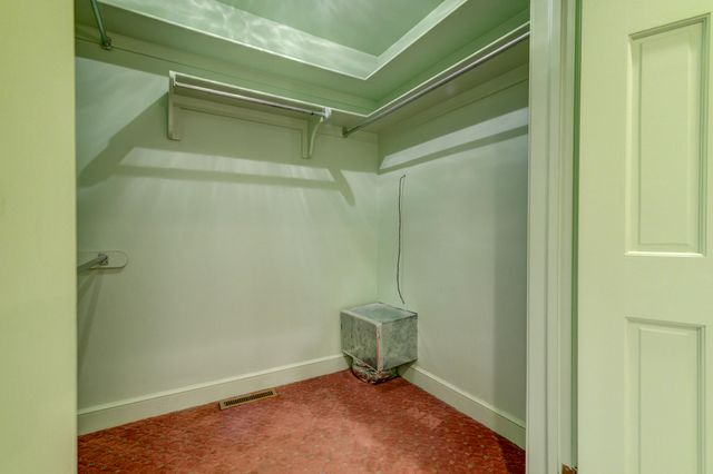 261 Confederate Circle, Charleston, SC 29407