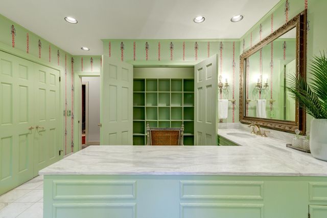 261 Confederate Circle, Charleston, SC 29407